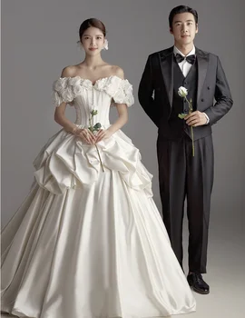 Новая тематическая одежда для фотостудии, платье для фотосессии пары, корейская версия, платье с длинным шлейфом на одно плечо, атласное свадебное платье с цветочным рисунком, dr