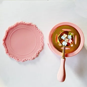 Скандинавские силиконовые салфетки с кружевным цветочным рельефом, круглый теплоизоляционный нескользящий коврик для стола, подставка для декора посуды, обеденный коврик